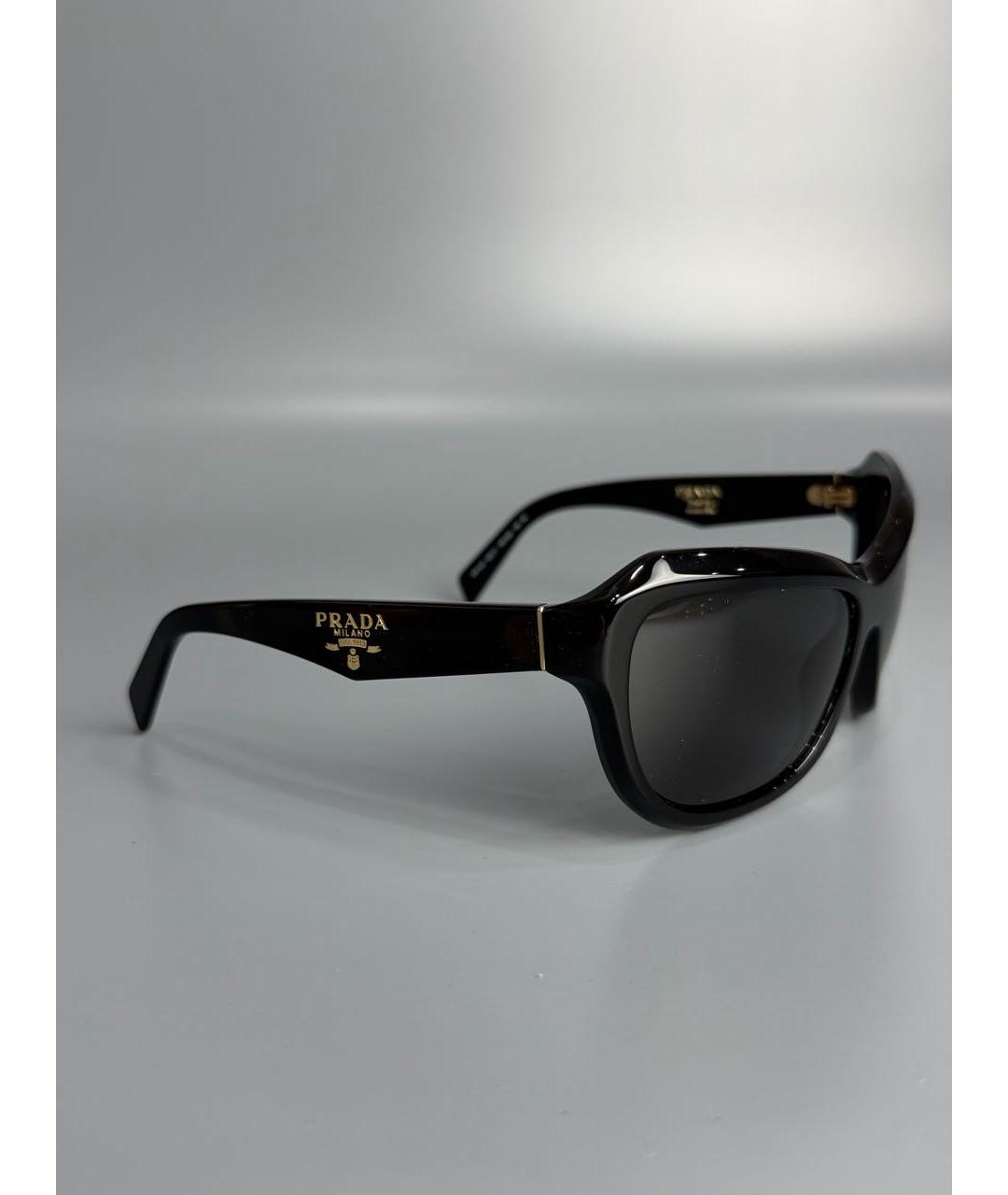 PRADA Черные пластиковые солнцезащитные очки, фото 2
