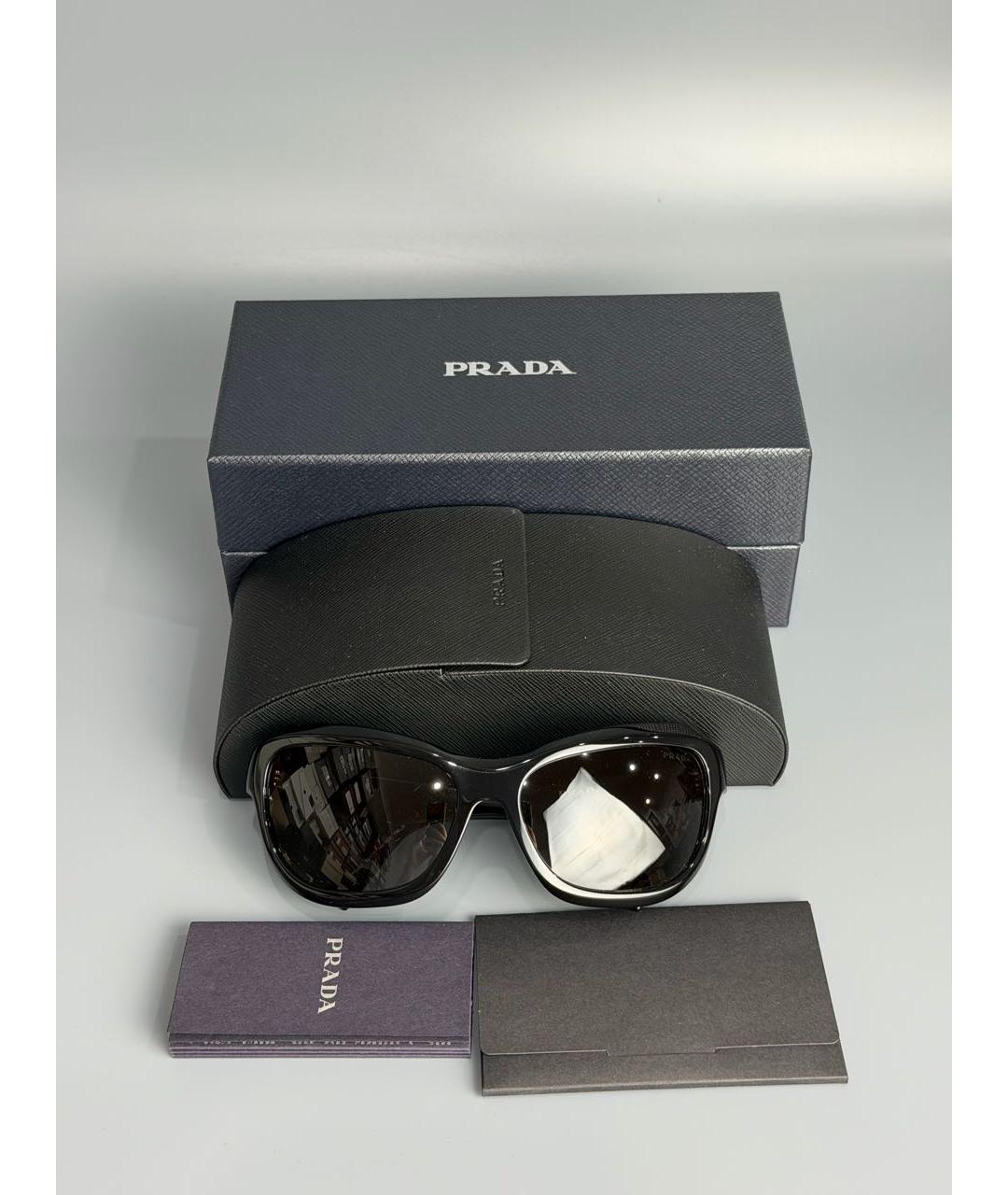 PRADA Черные пластиковые солнцезащитные очки, фото 6