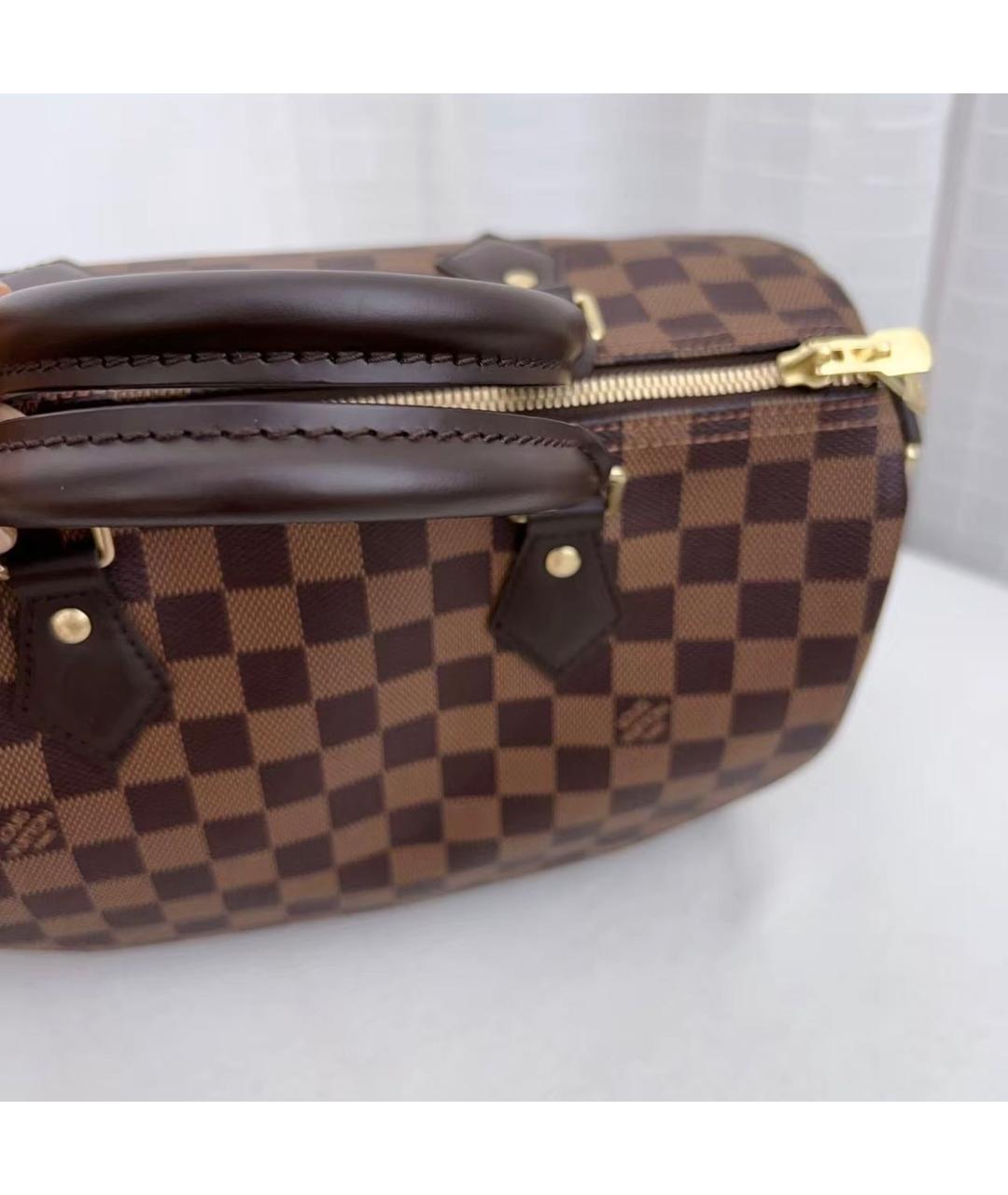 LOUIS VUITTON Коричневая кожаная сумка через плечо, фото 6