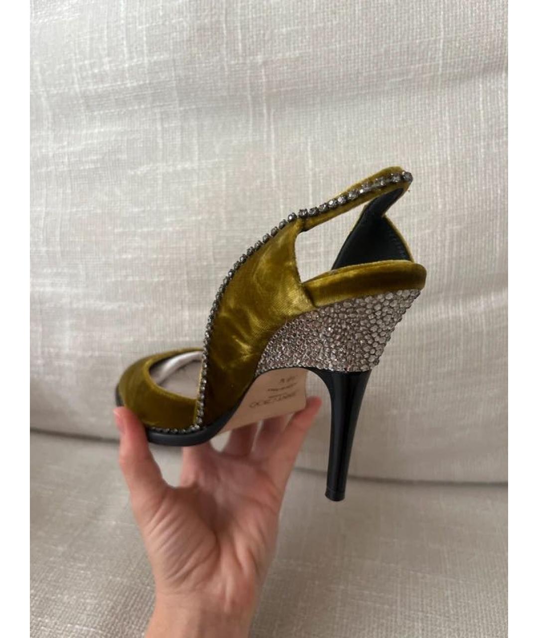 JIMMY CHOO Хаки бархатные туфли, фото 5