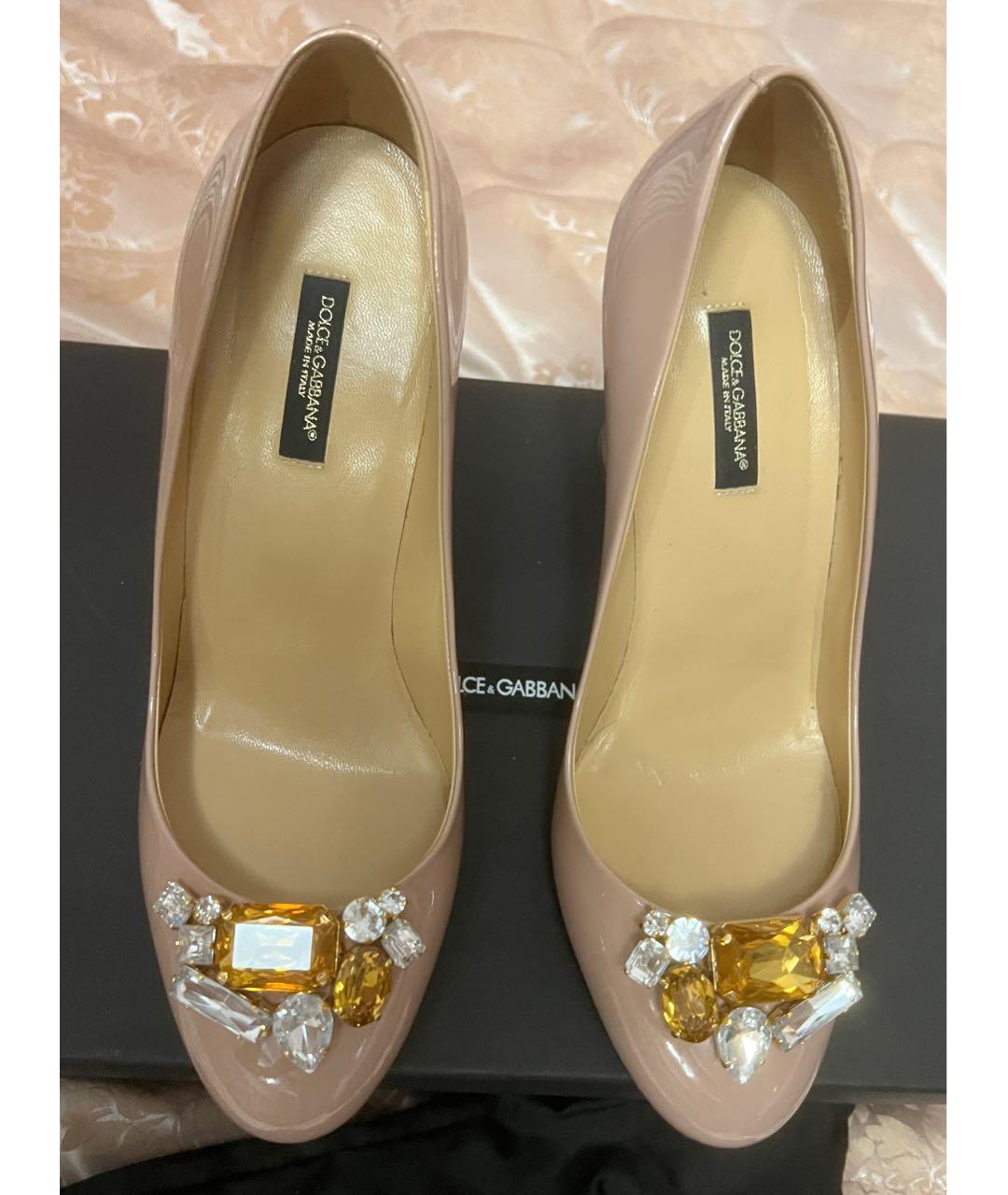 DOLCE&GABBANA Бежевые туфли из лакированной кожи, фото 3