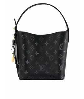 LOUIS VUITTON Сумка через плечо