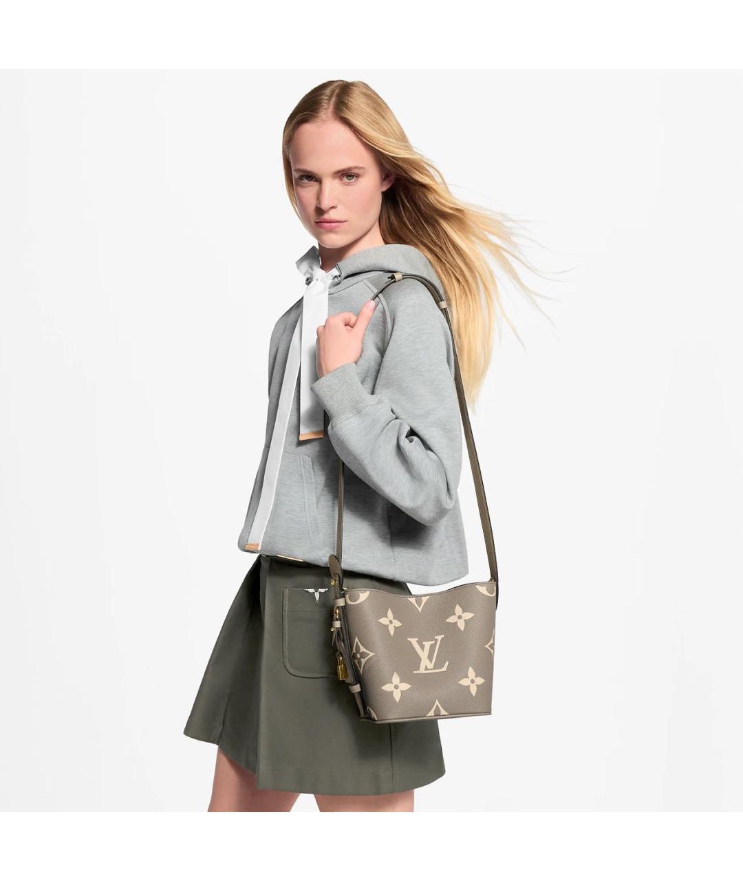 LOUIS VUITTON Бежевая кожаная сумка через плечо, фото 5