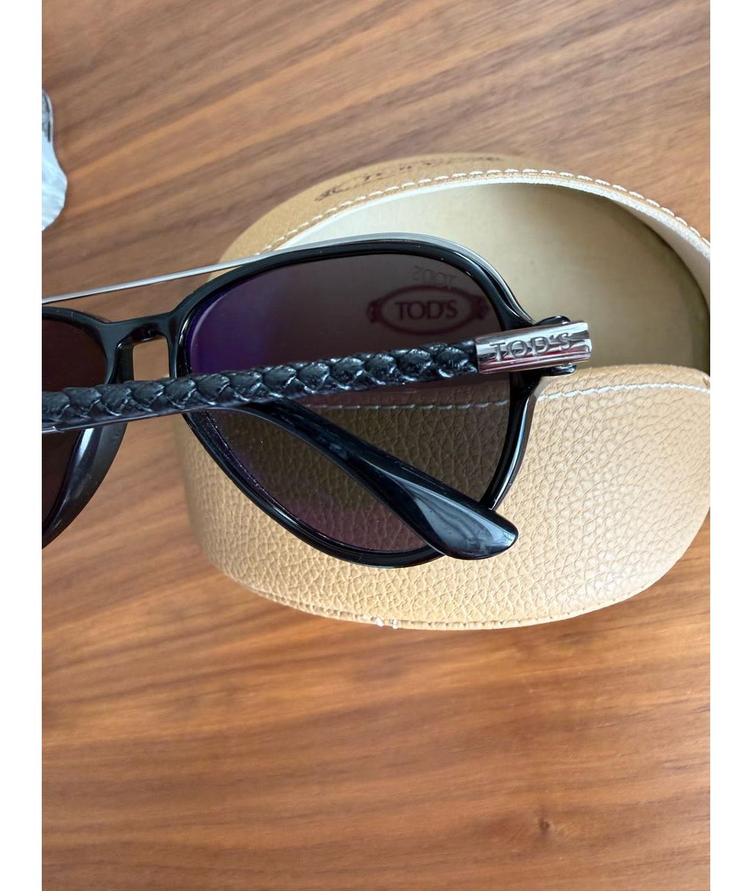 TOD'S Черные пластиковые солнцезащитные очки, фото 4