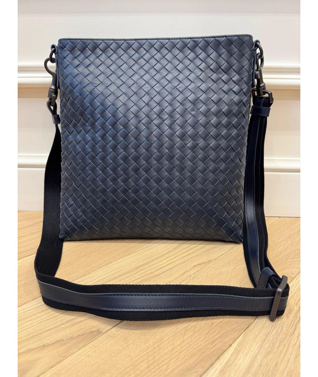 BOTTEGA VENETA Темно-синяя кожаная сумка на плечо, фото 9