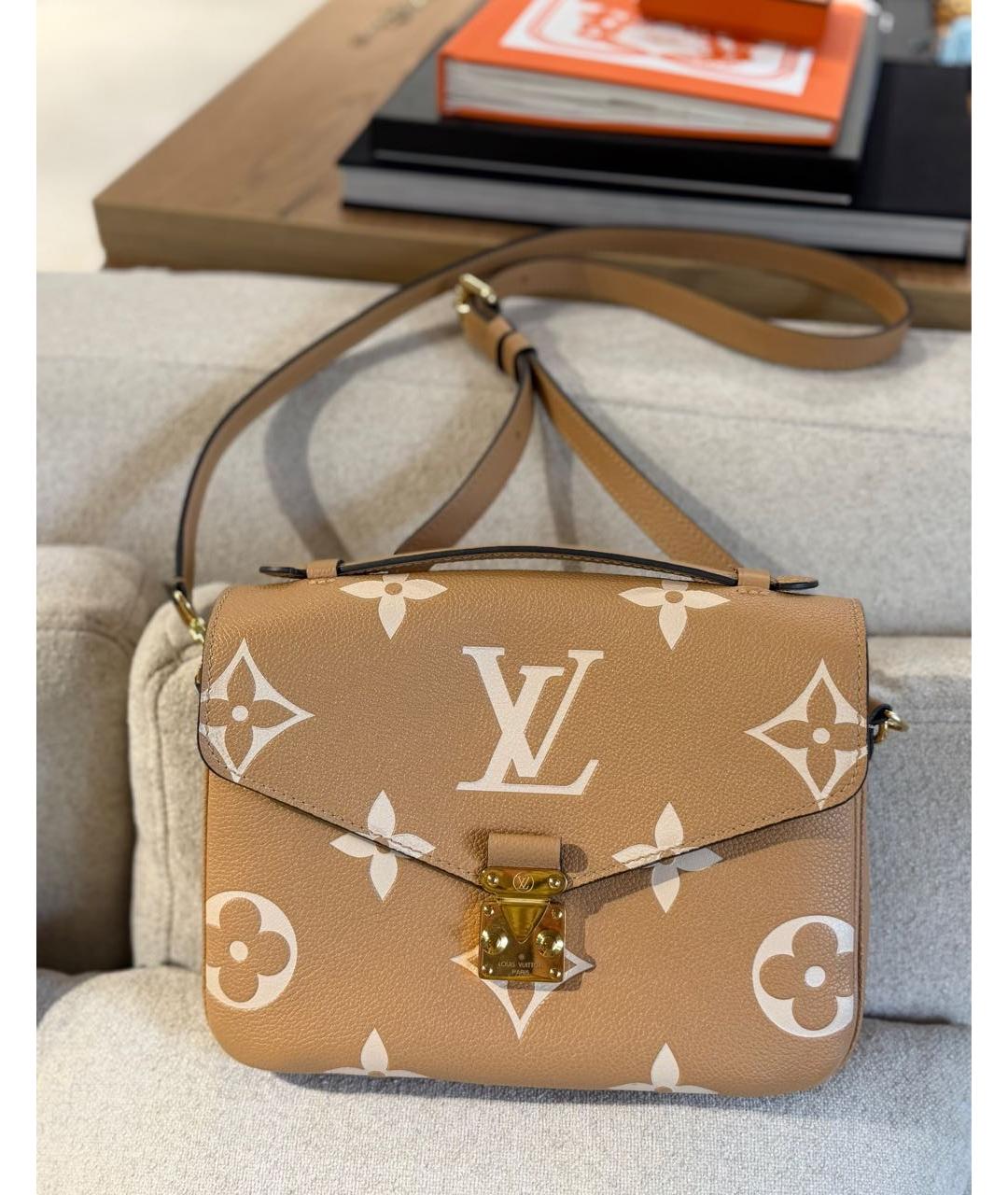 LOUIS VUITTON Бежевая кожаная сумка через плечо, фото 3
