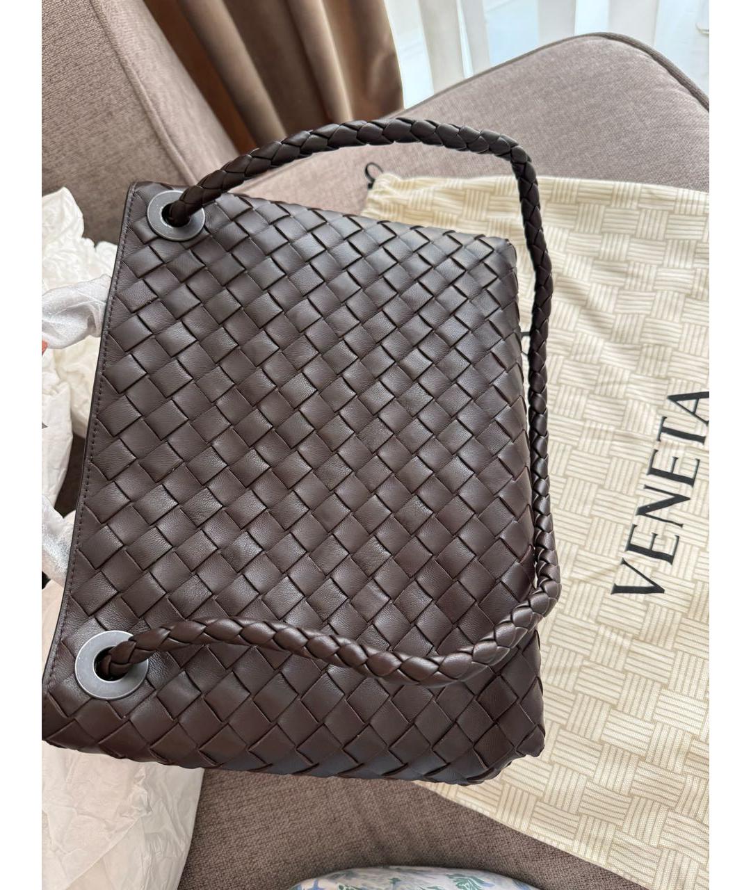 BOTTEGA VENETA Коричневая кожаная сумка с короткими ручками, фото 5