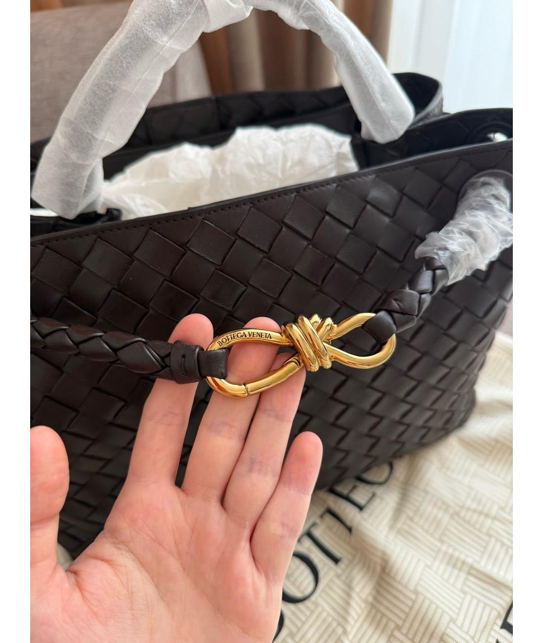 BOTTEGA VENETA Коричневая кожаная сумка с короткими ручками, фото 2