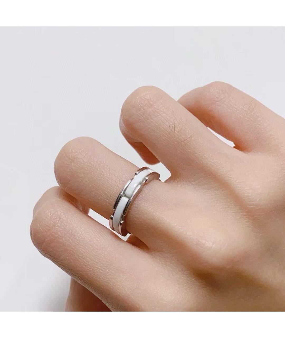 CHANEL Серебряное кольцо из белого золота, фото 2