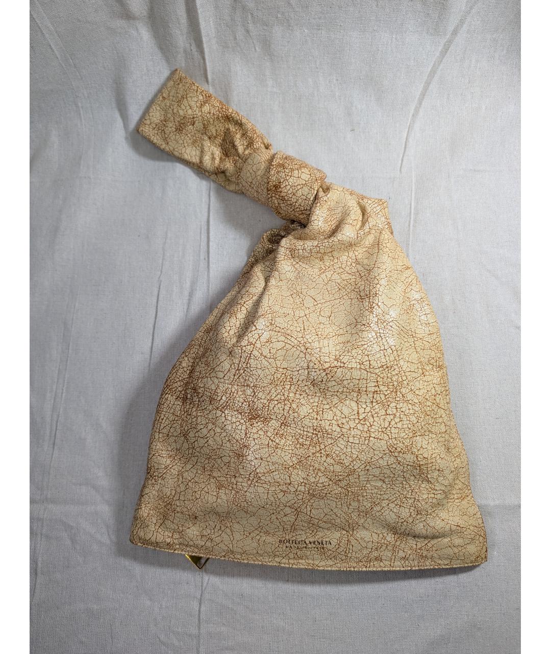 BOTTEGA VENETA Бежевая кожаная сумка с короткими ручками, фото 2