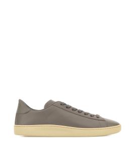 VALENTINO Низкие кроссовки / кеды