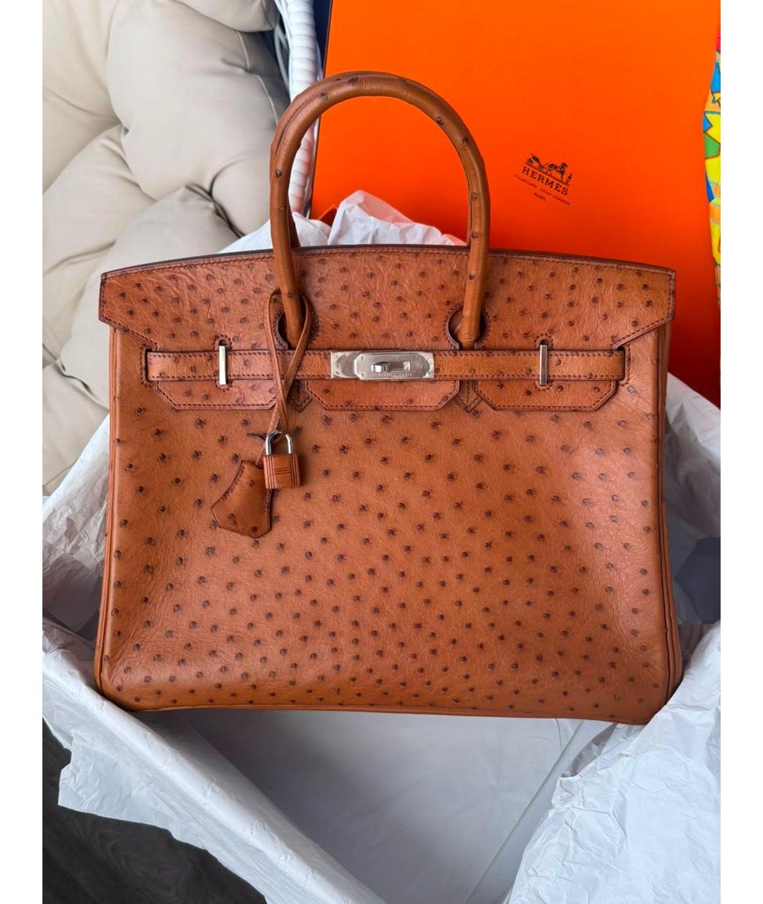HERMES Коричневая сумка с короткими ручками из кожи страуса, фото 9