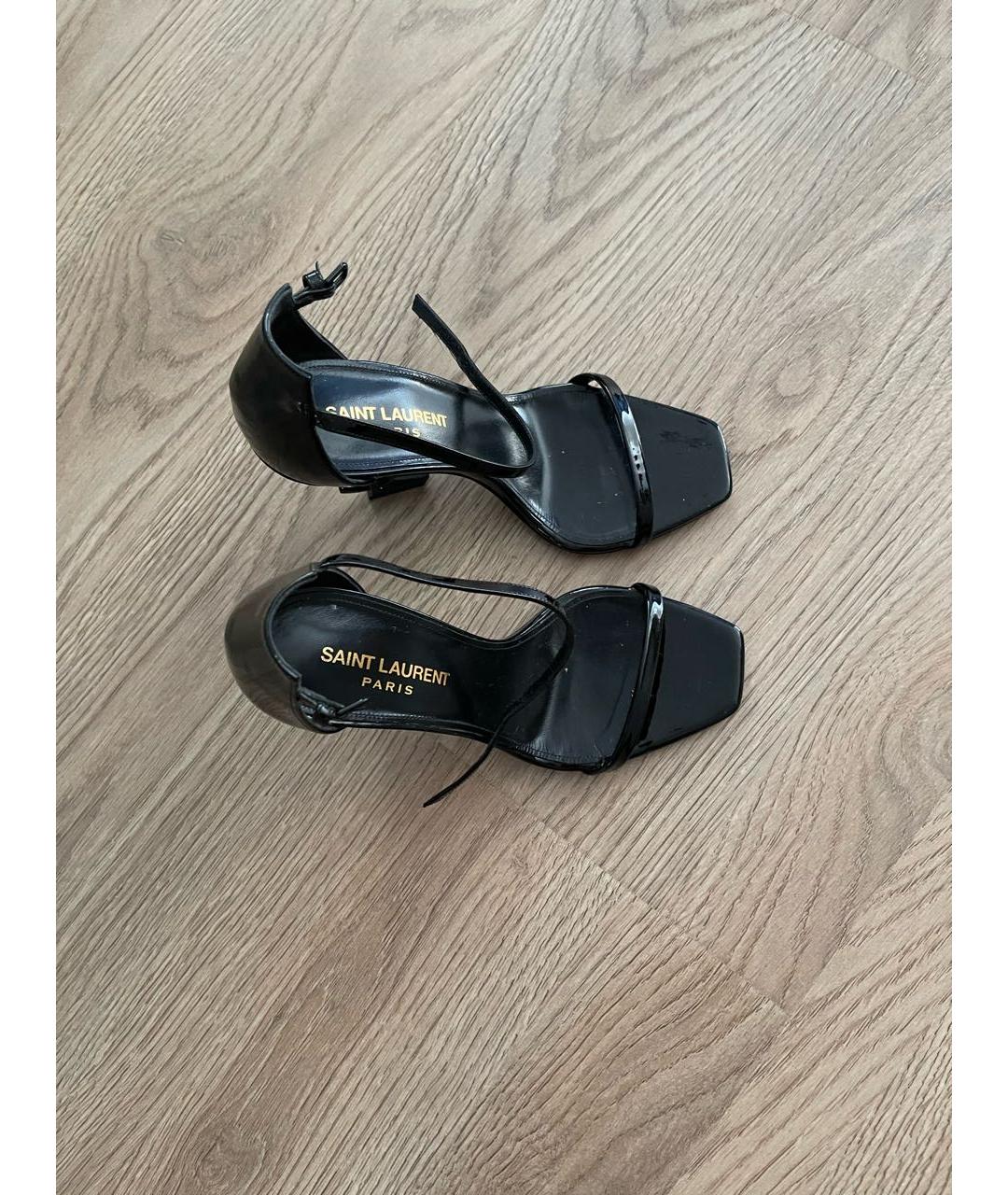 SAINT LAURENT Черные босоножки из лакированной кожи, фото 3