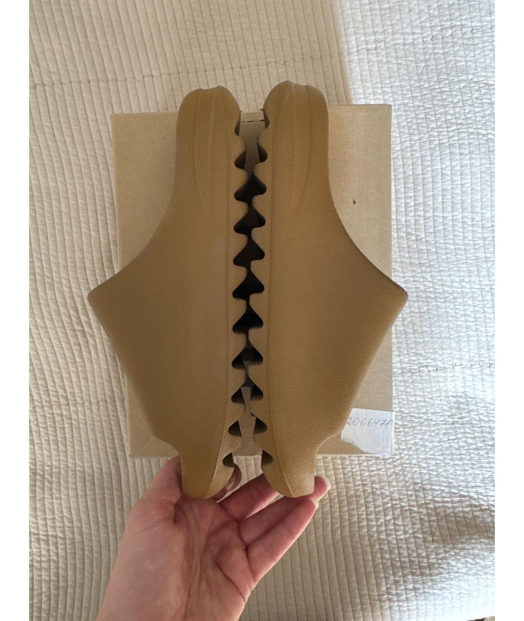ADIDAS YEEZY Горчичные шлепанцы, фото 5