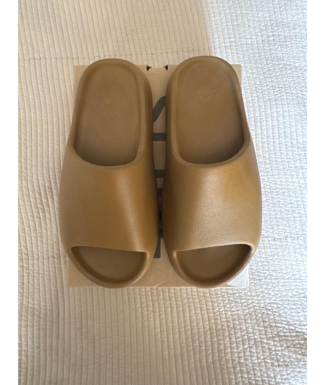 ADIDAS YEEZY Горчичные шлепанцы, фото 4