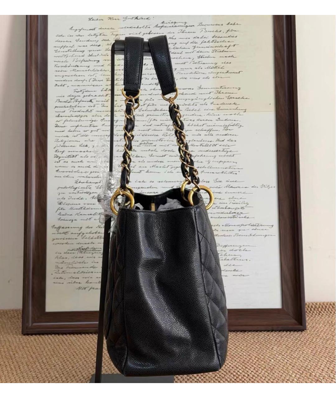 CHANEL Черная кожаная сумка тоут, фото 3