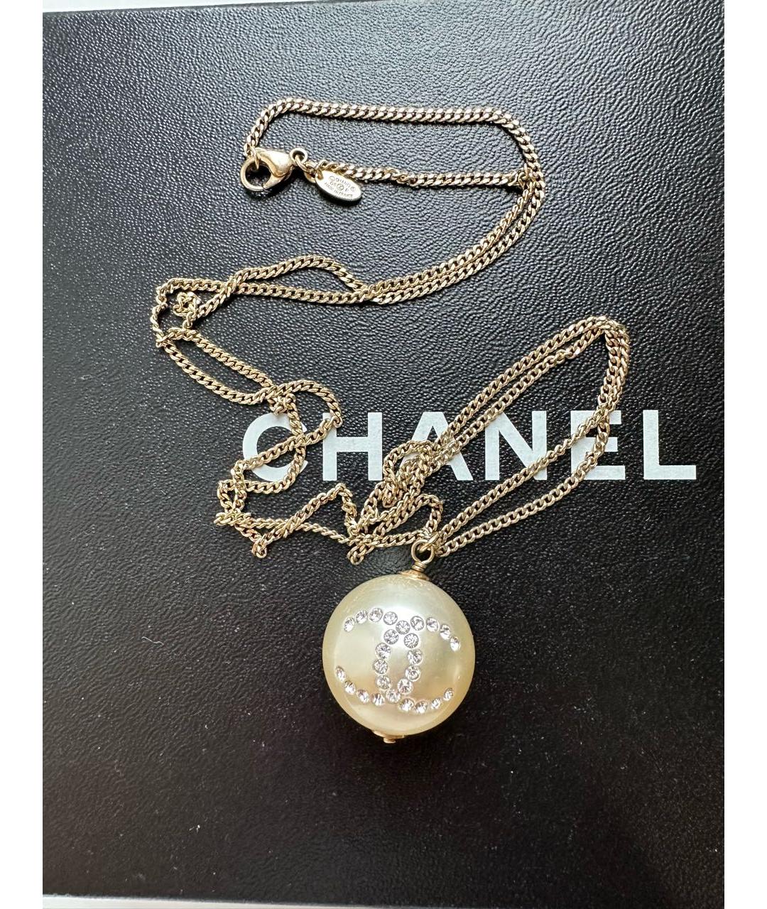 CHANEL Золотая металлическая подвеска, фото 9