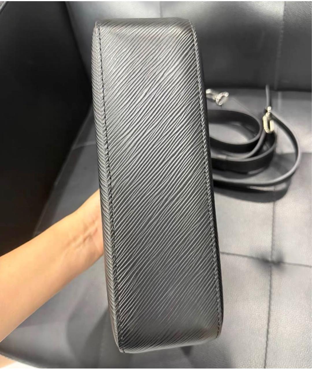 LOUIS VUITTON Черная кожаная сумка через плечо, фото 5