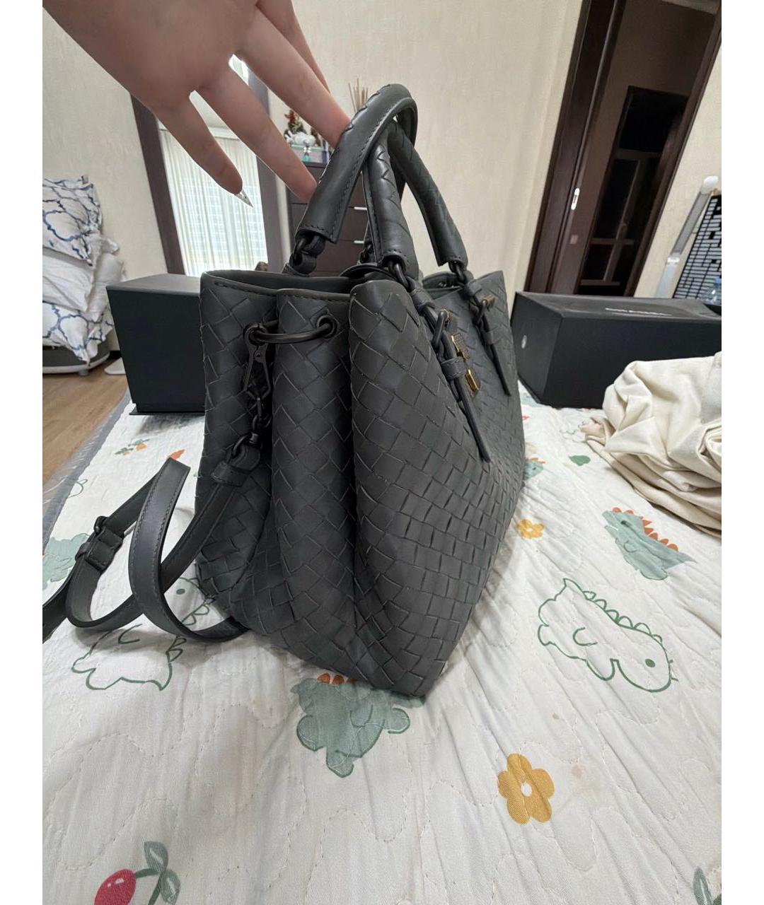 BOTTEGA VENETA Антрацитовая кожаная сумка тоут, фото 2