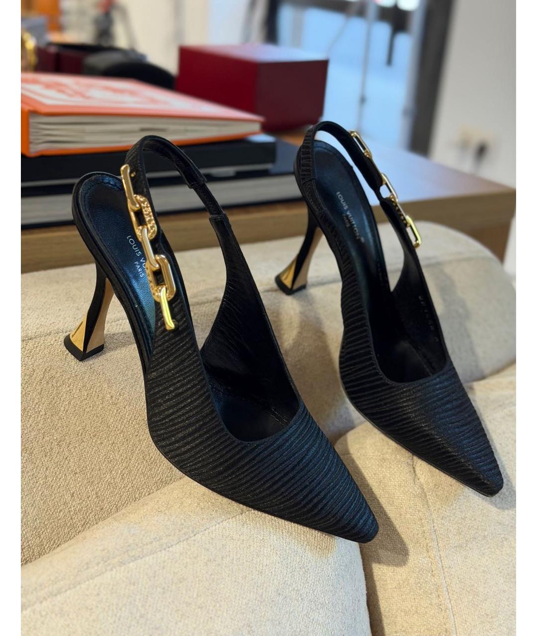 LOUIS VUITTON Черные текстильные туфли, фото 3