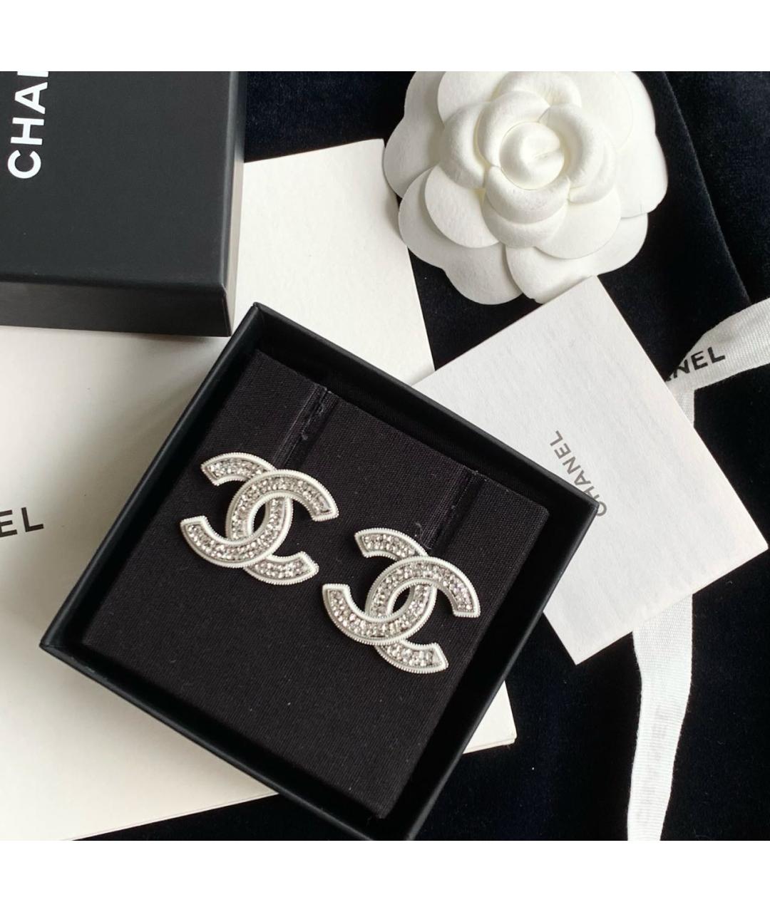 CHANEL Серебряные металлические серьги, фото 2