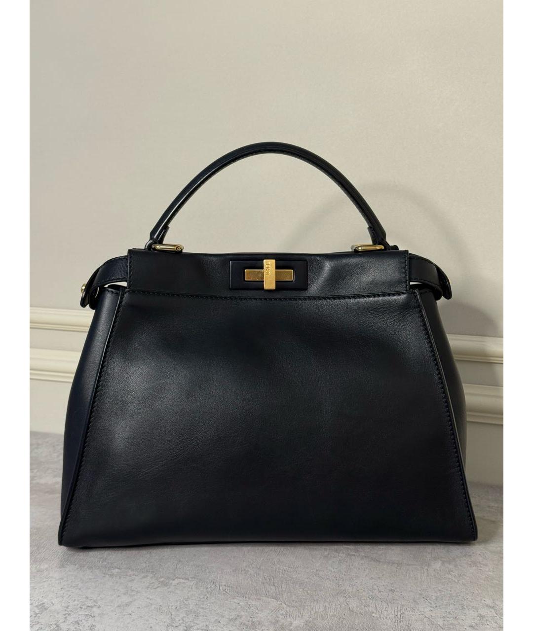 FENDI Черная кожаная сумка через плечо, фото 3