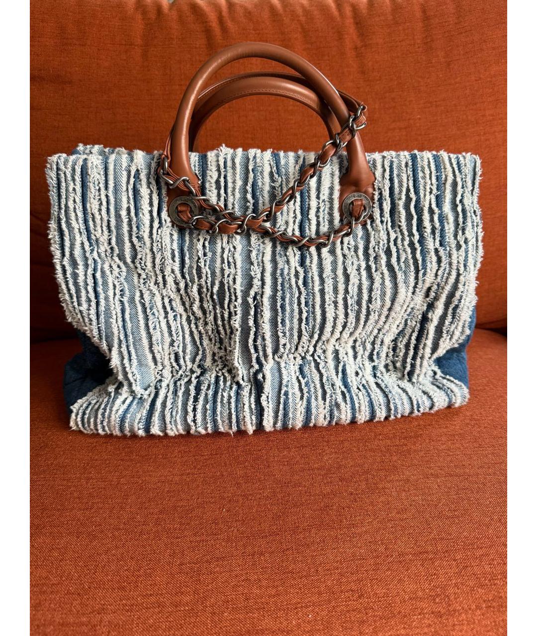 CHANEL Голубая деним сумка тоут, фото 3