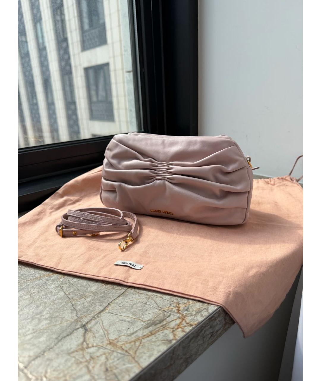 MIU MIU Розовая кожаная сумка через плечо, фото 2