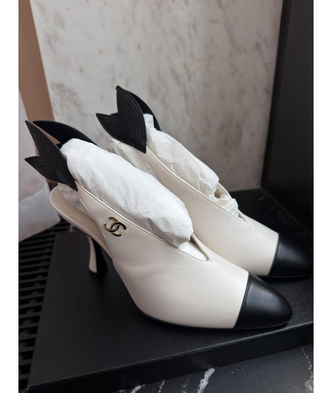 CHANEL Белые кожаные туфли, фото 3