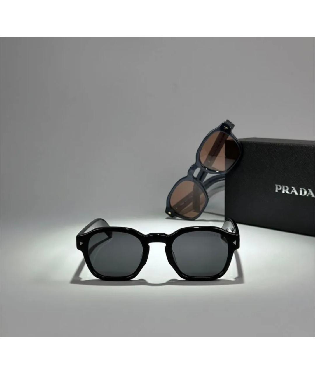 PRADA Черные пластиковые солнцезащитные очки, фото 2