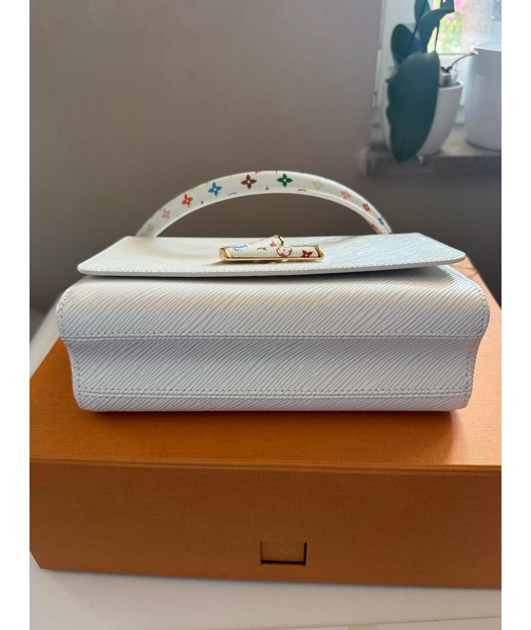 LOUIS VUITTON Белая кожаная сумка с короткими ручками, фото 7