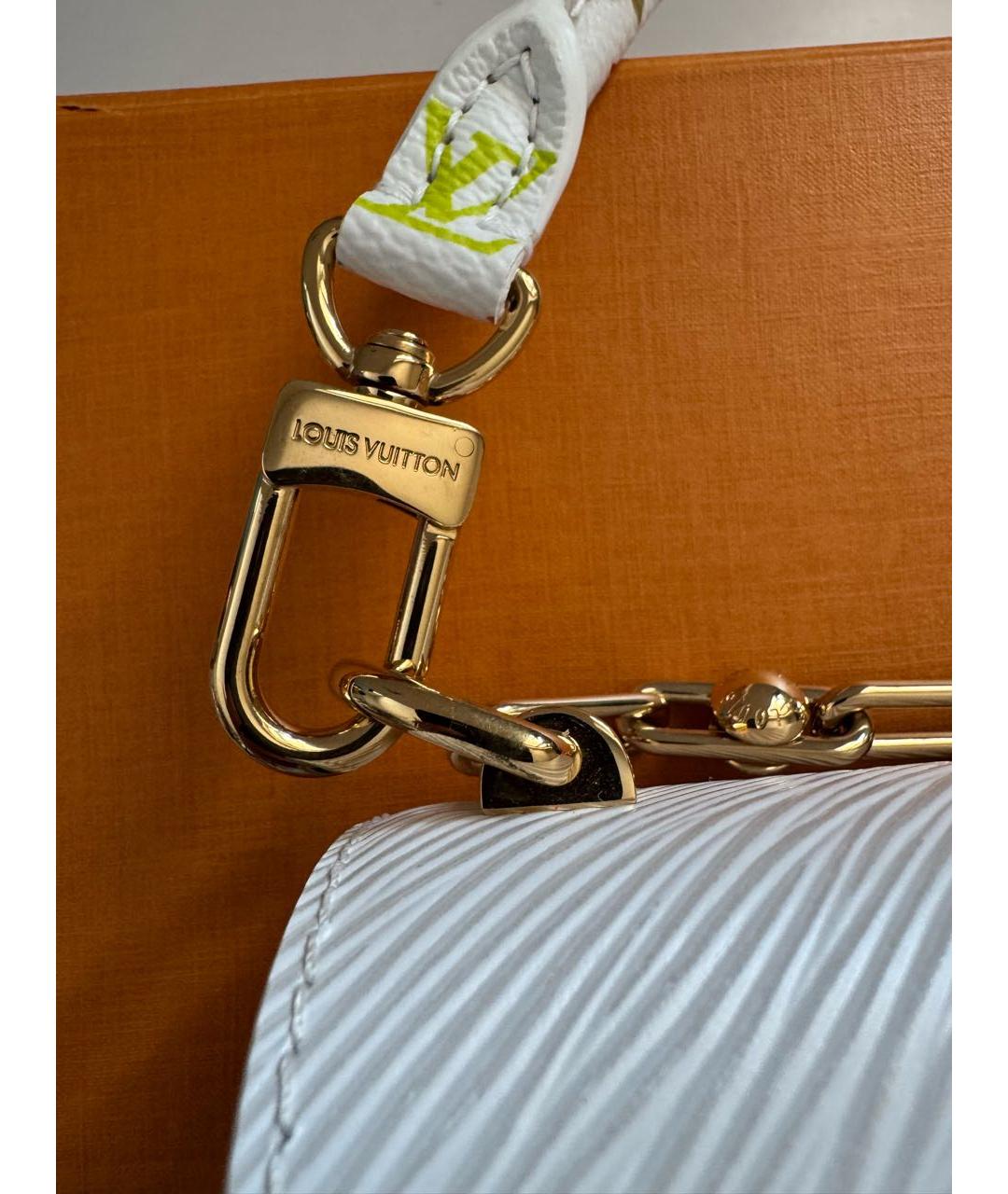 LOUIS VUITTON Белая кожаная сумка с короткими ручками, фото 4