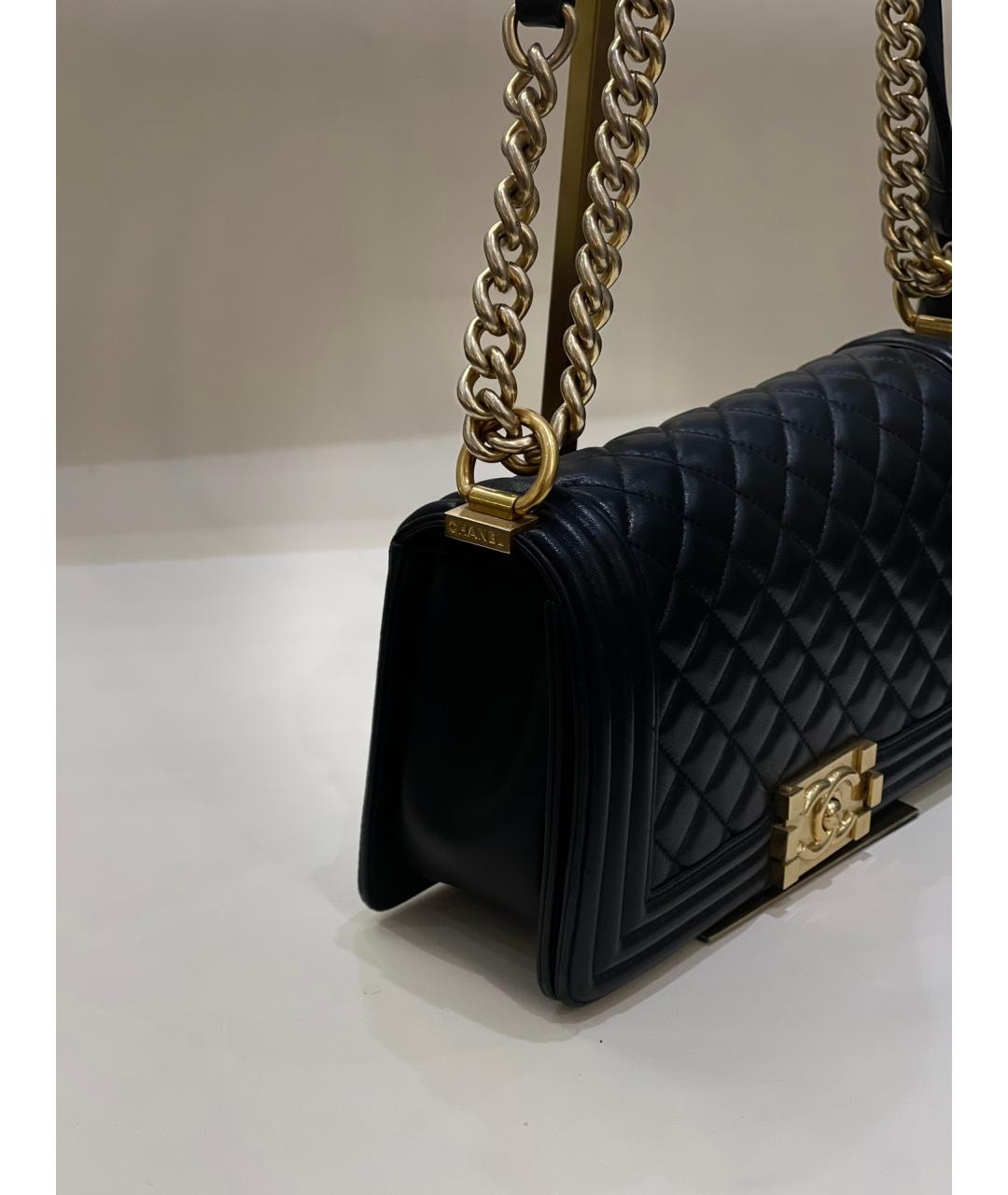 CHANEL Черная кожаная сумка через плечо, фото 8