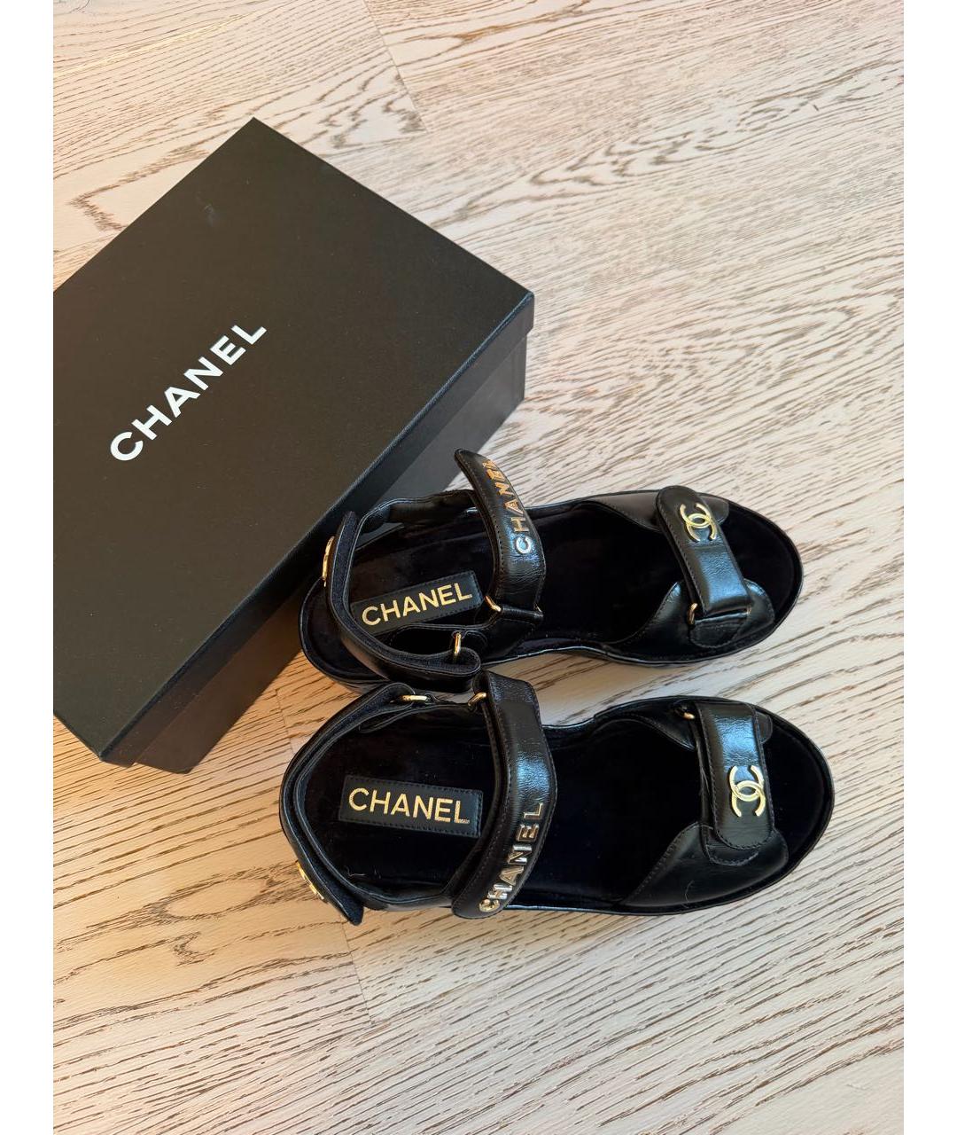 CHANEL Черные кожаные босоножки, фото 2