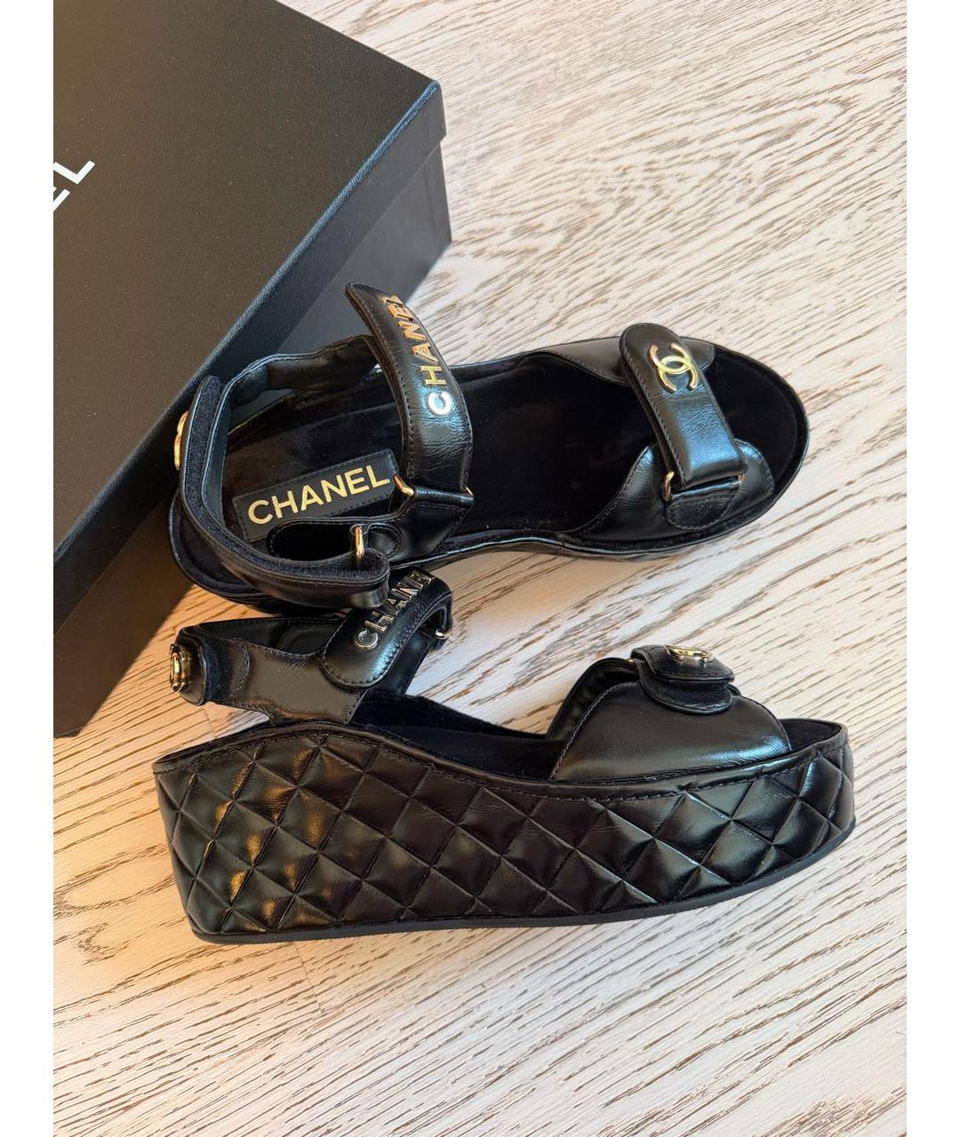 CHANEL Черные кожаные босоножки, фото 5
