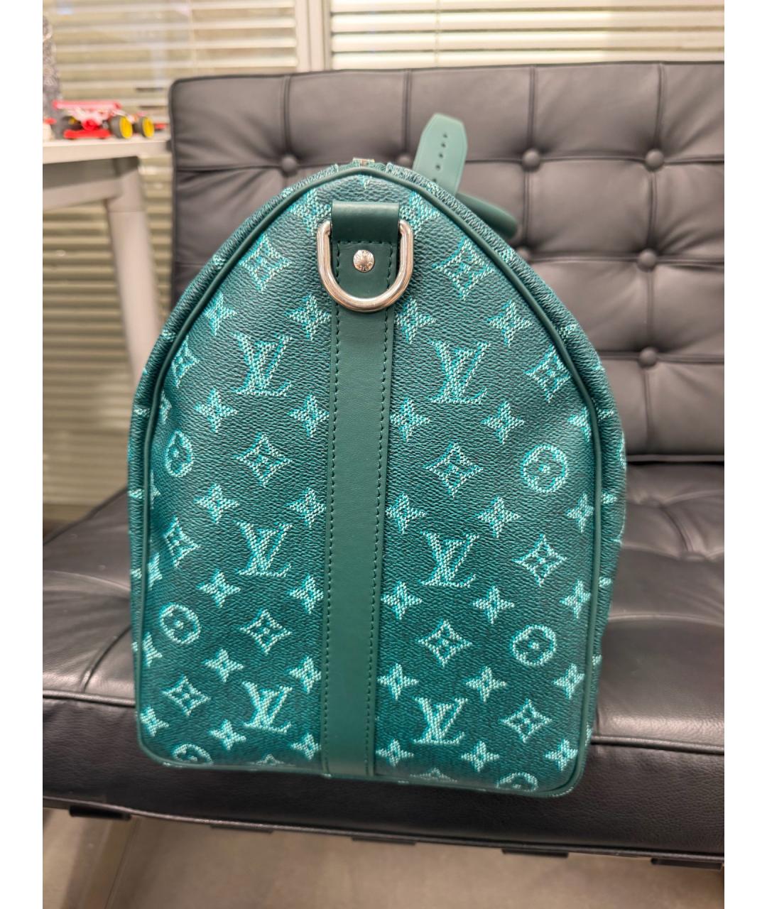 LOUIS VUITTON Зеленая дорожная/спортивная сумка из канвы, фото 4
