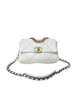 CHANEL Сумка через плечо