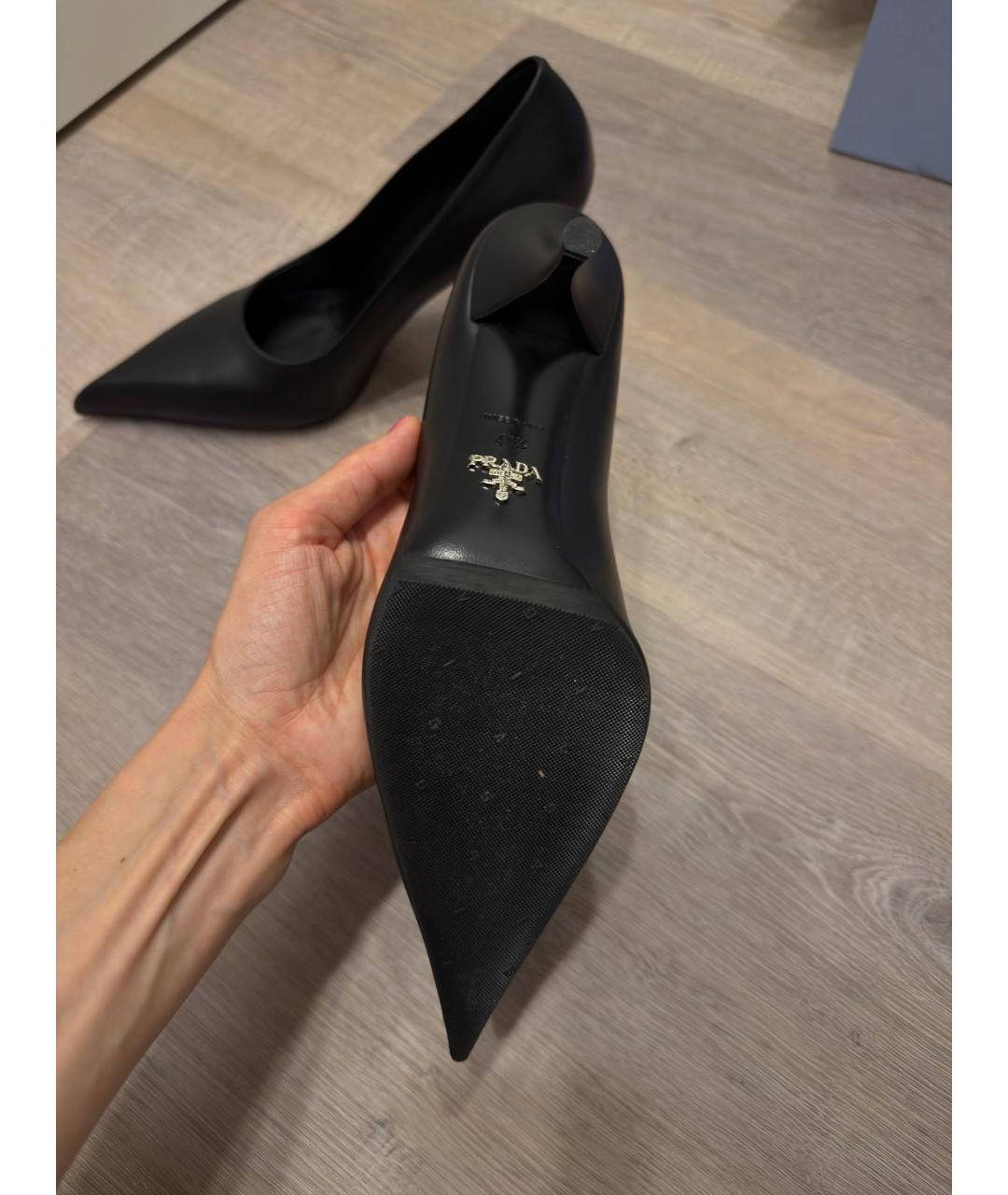 PRADA Черные кожаные туфли, фото 5