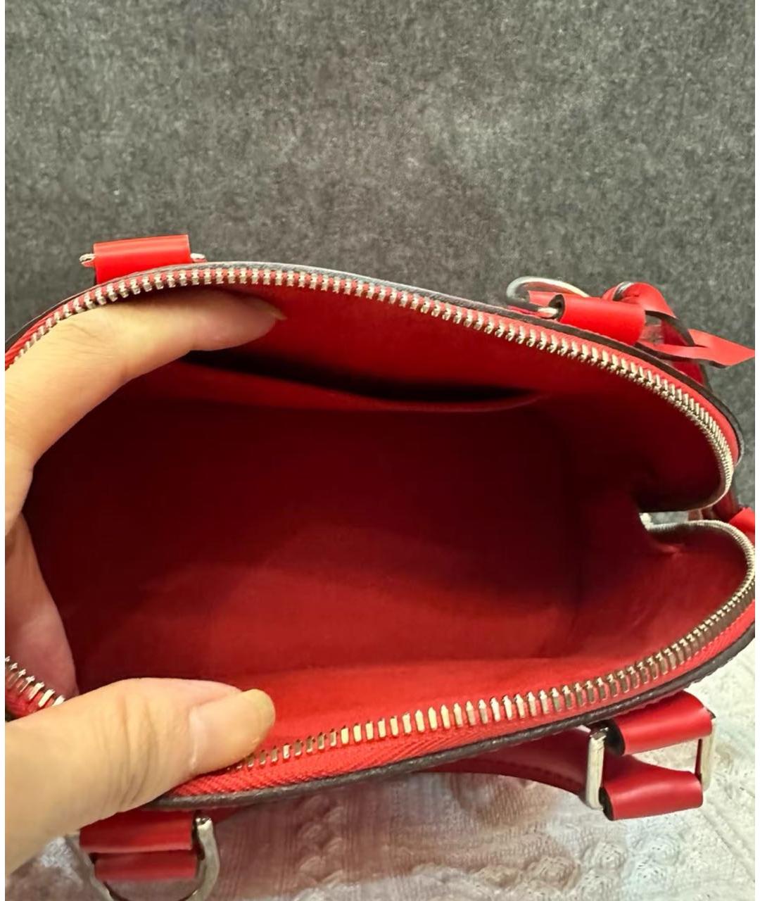 LOUIS VUITTON Красная кожаная сумка с короткими ручками, фото 5