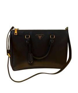 PRADA Сумка через плечо