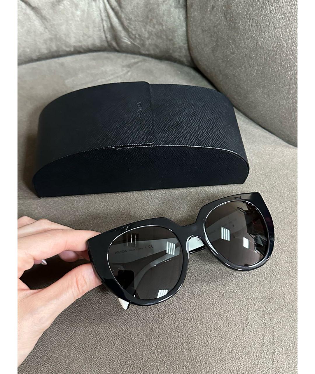 PRADA Черные пластиковые солнцезащитные очки, фото 3