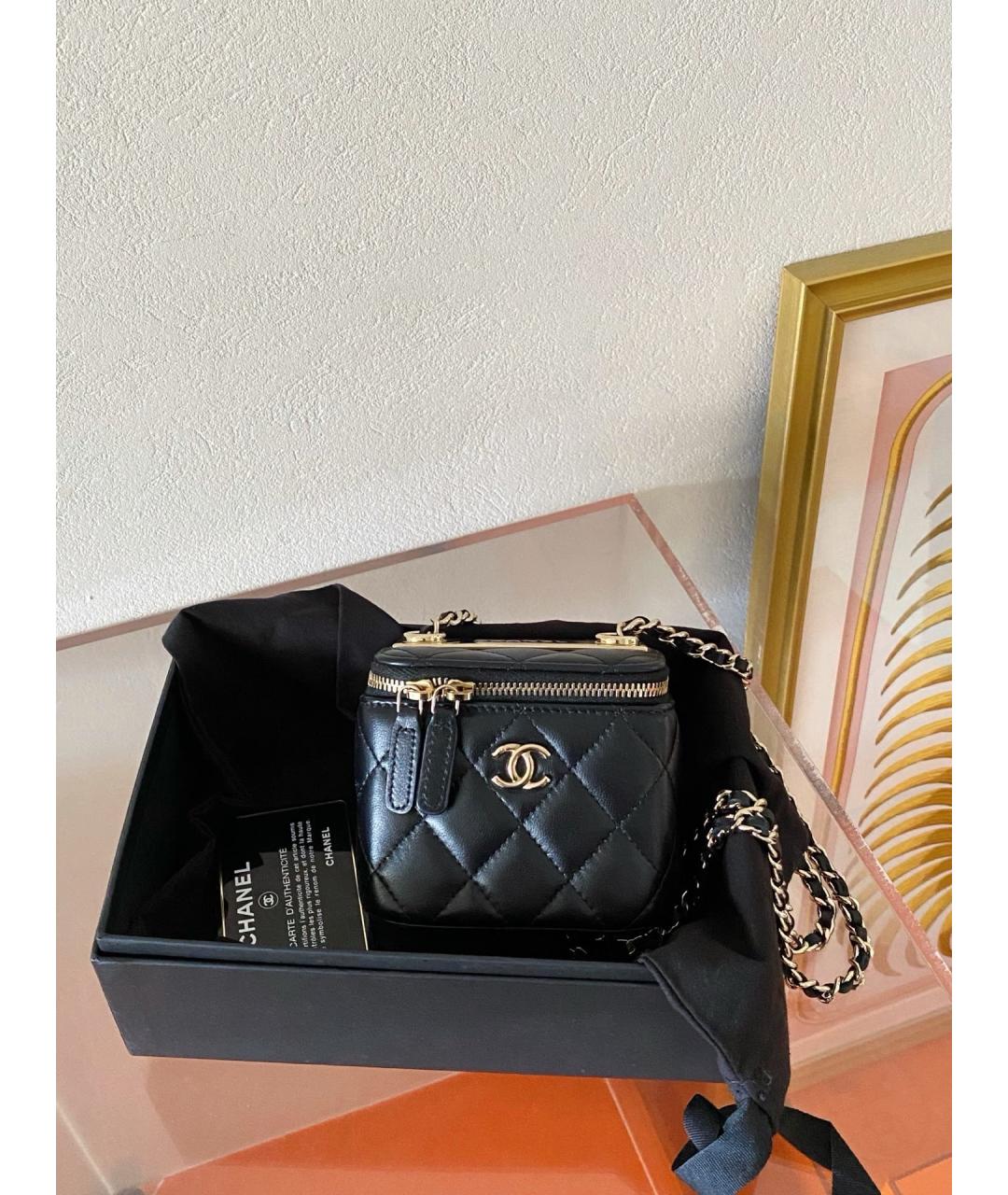 CHANEL Черная кожаная сумка через плечо, фото 2