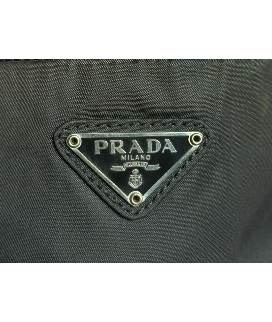 PRADA Антрацитовая нейлоновая сумка с короткими ручками, фото 3