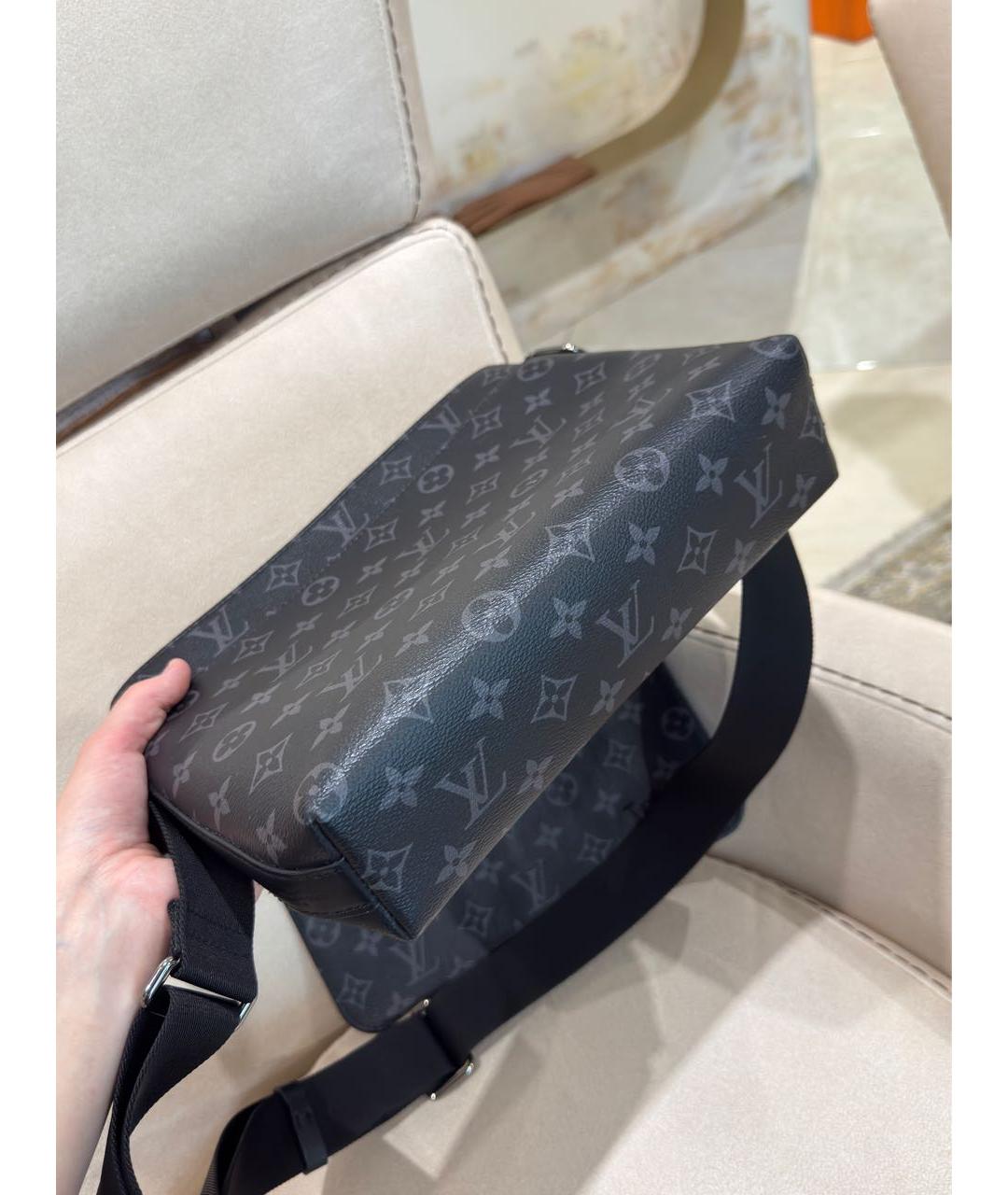 LOUIS VUITTON Черная сумка на плечо из канвы, фото 7