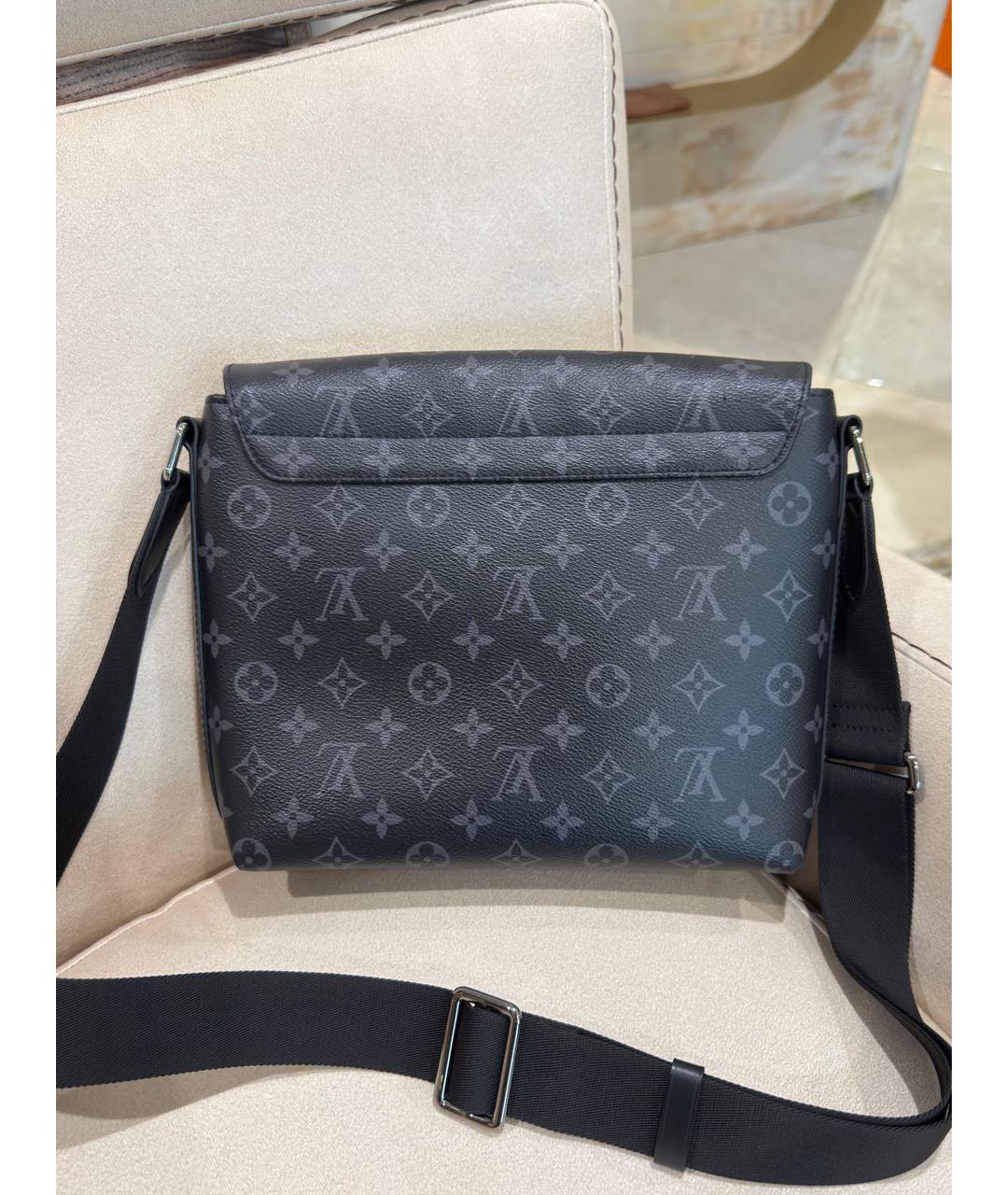 LOUIS VUITTON Черная сумка на плечо из канвы, фото 3