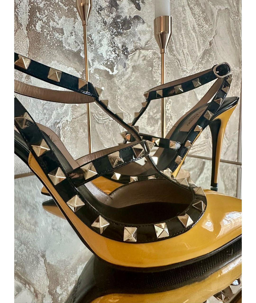 VALENTINO Желтые босоножки из лакированной кожи, фото 6