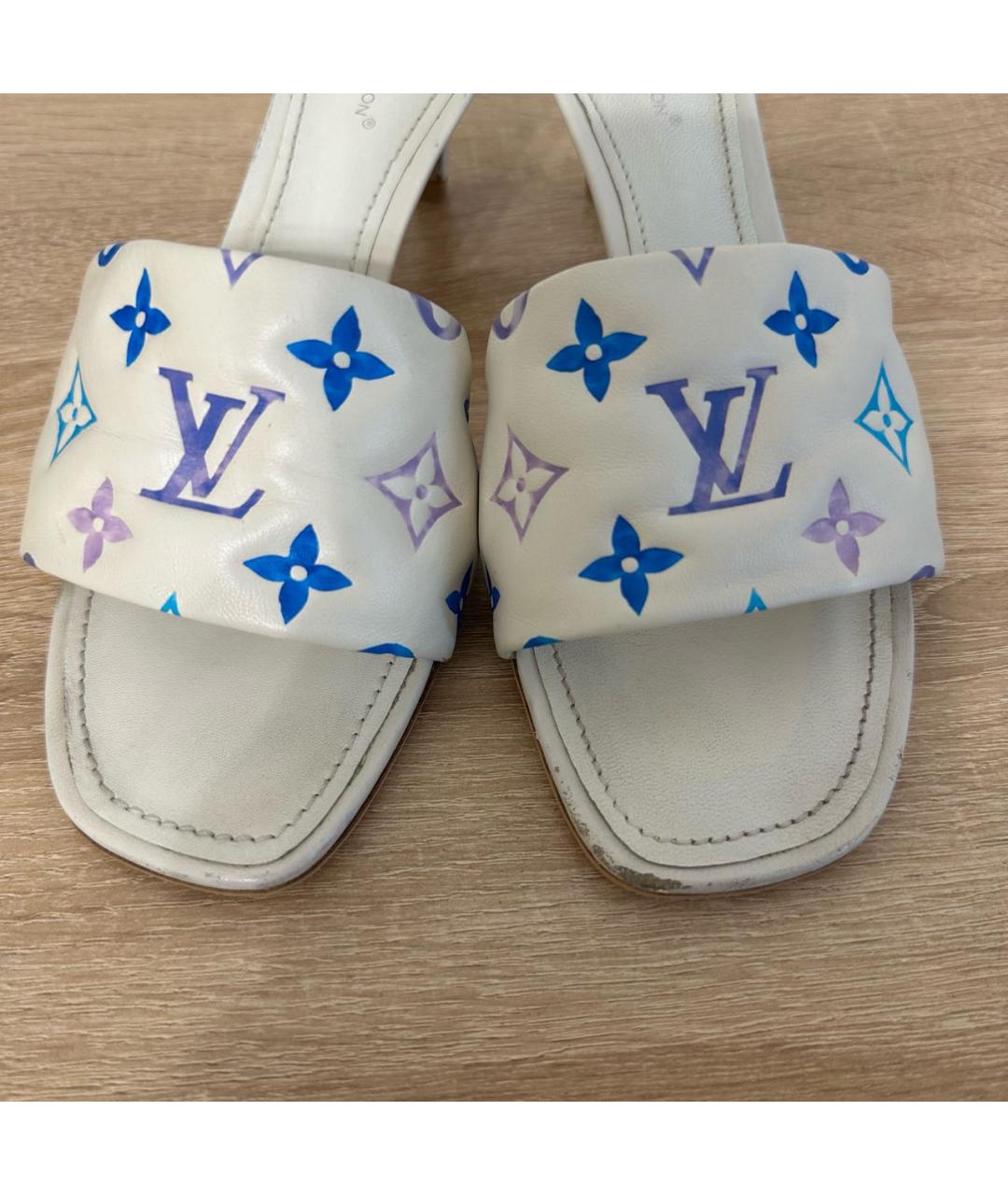 LOUIS VUITTON Белые кожаные мюли, фото 3