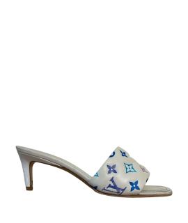 LOUIS VUITTON Мюли