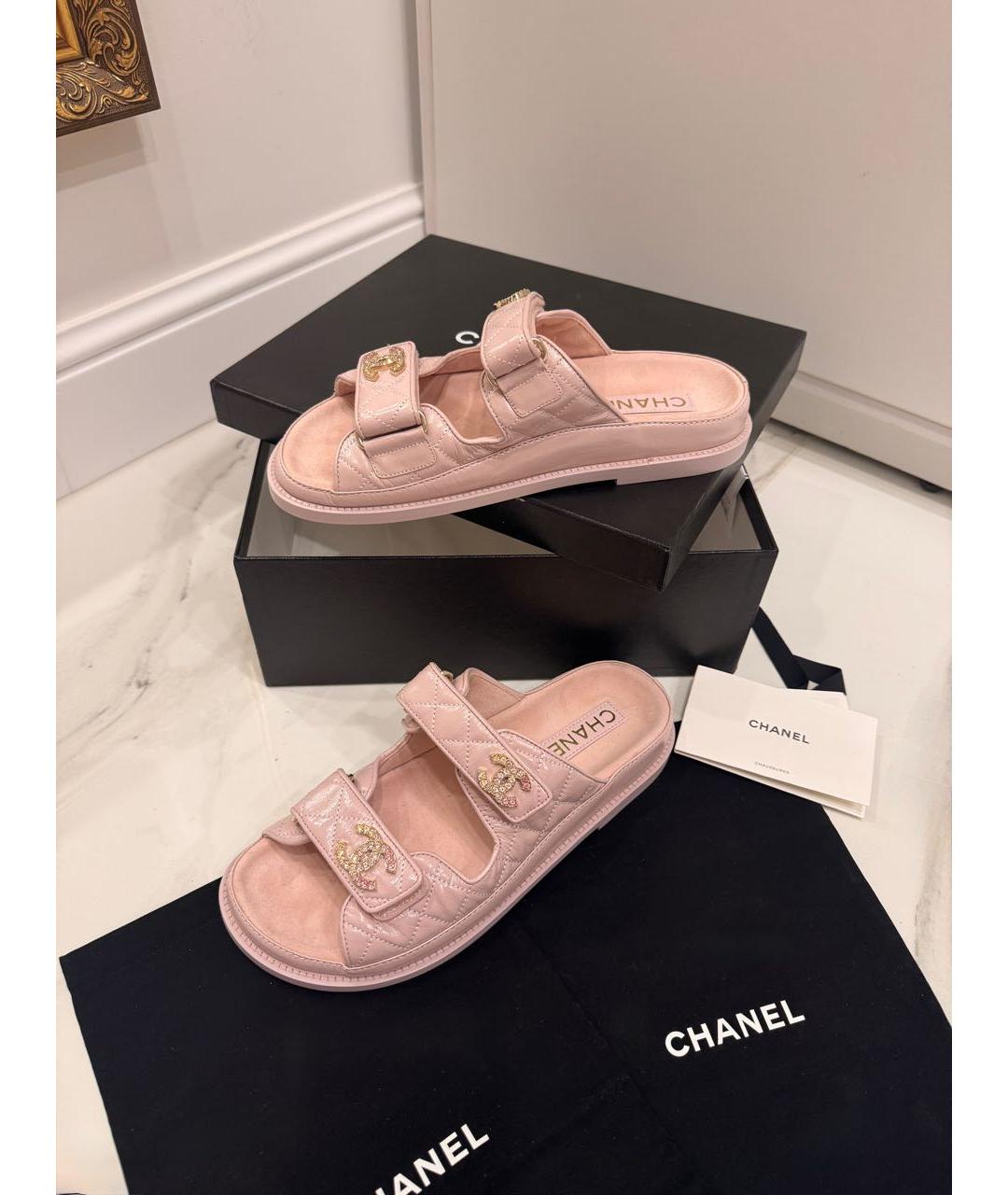 CHANEL Розовые сандалии из лакированной кожи, фото 8
