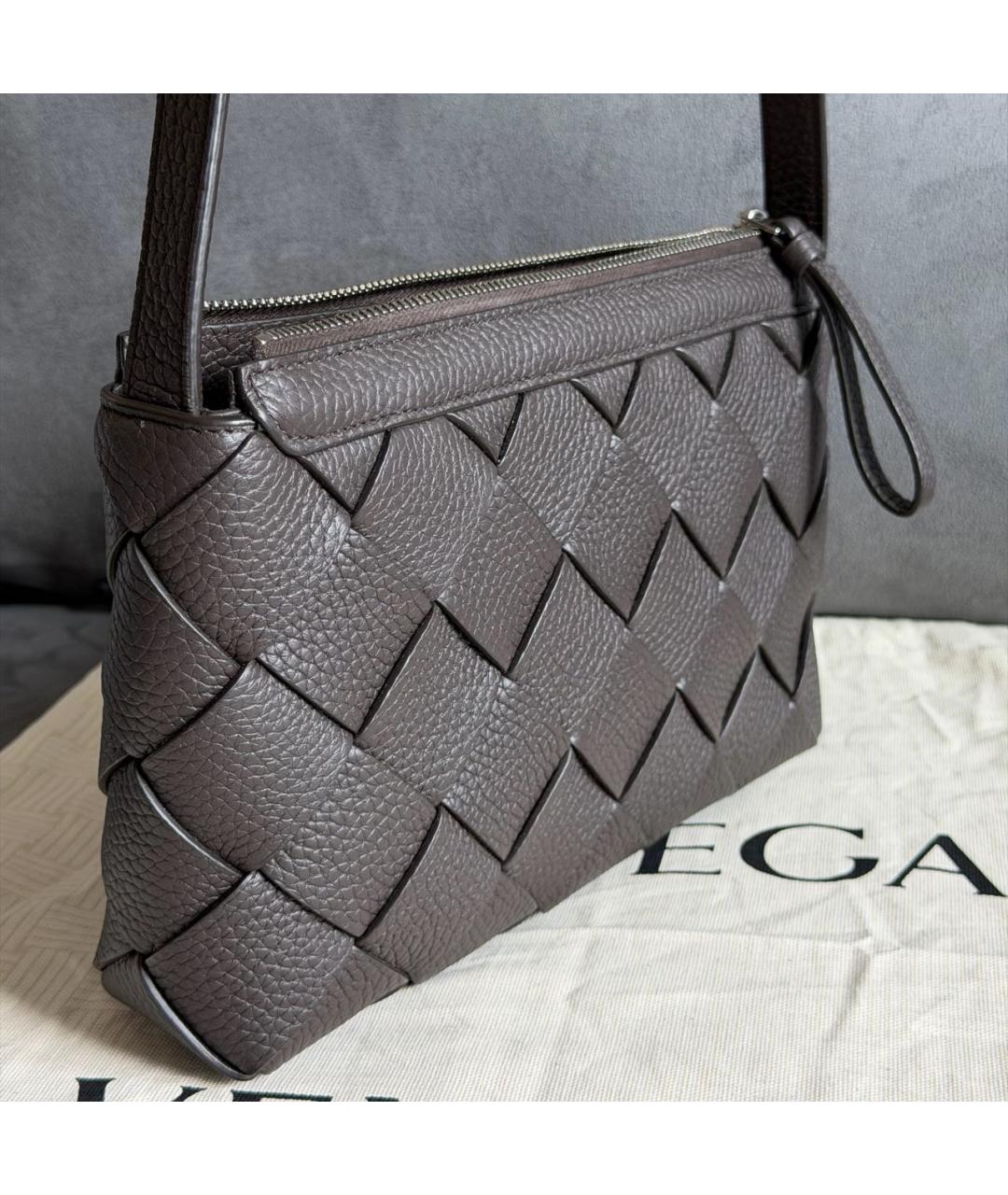 BOTTEGA VENETA Коричневая кожаная сумка на плечо, фото 2